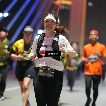 Runner Photo 6182488