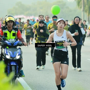 Runner Photo 6182502