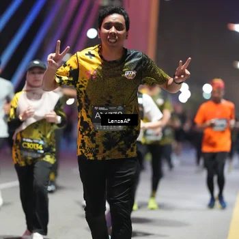 Runner Photo 6182536