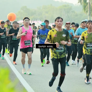 Runner Photo 6182558