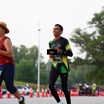 Runner Photo 6182567