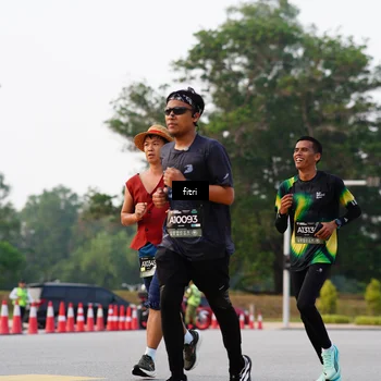 Runner Photo 6182584