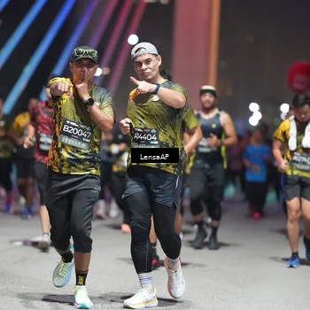 Runner Photo 6182590