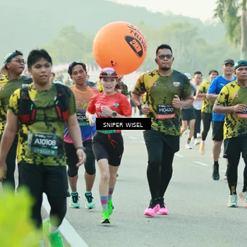 Runner Photo 6182591