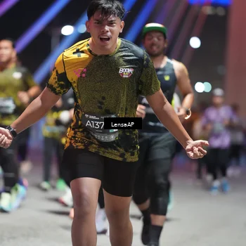 Runner Photo 6182598