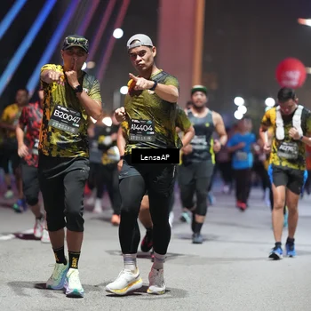 Runner Photo 6182604