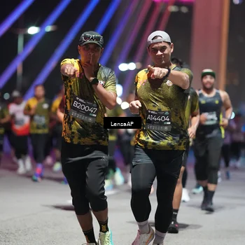 Runner Photo 6182606