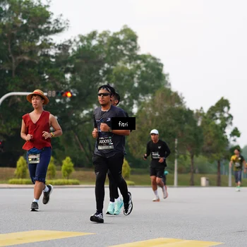 Runner Photo 6182613