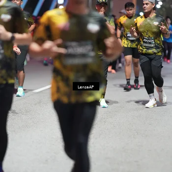 Runner Photo 6182617