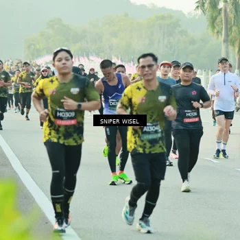 Runner Photo 6182630