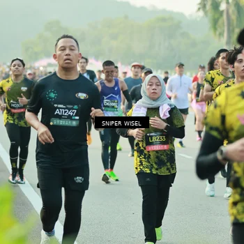 Runner Photo 6182631