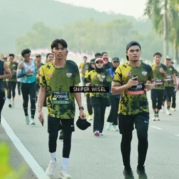 Runner Photo 6182646