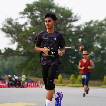Runner Photo 6182649