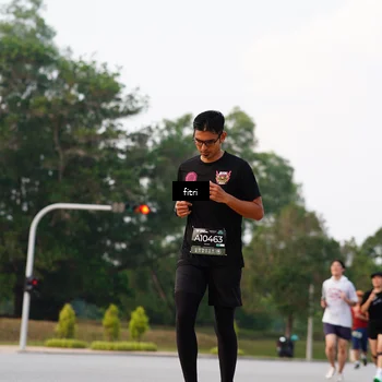 Runner Photo 6182673