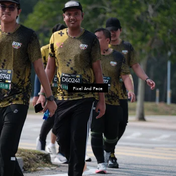 Runner Photo 6182675