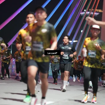 Runner Photo 6182711