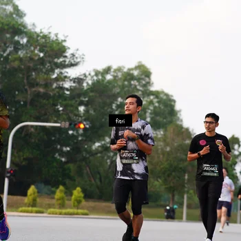 Runner Photo 6182717