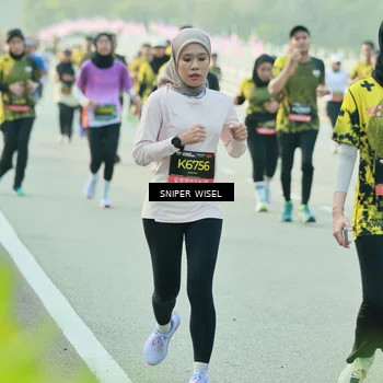 Runner Photo 6182720