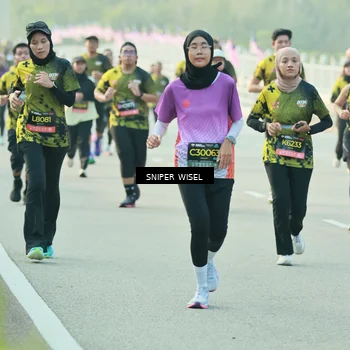 Runner Photo 6182723