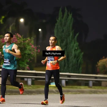 Runner Photo 6182736