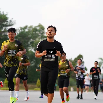 Runner Photo 6182756