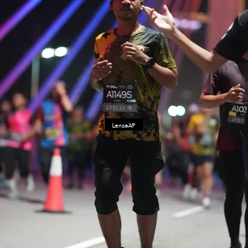 Runner Photo 6182765