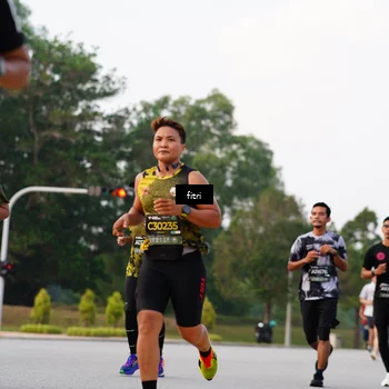Runner Photo 6182770