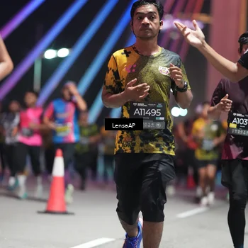 Runner Photo 6182778