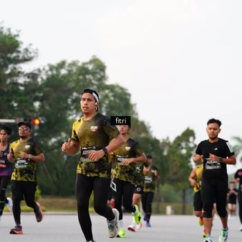 Runner Photo 6182792