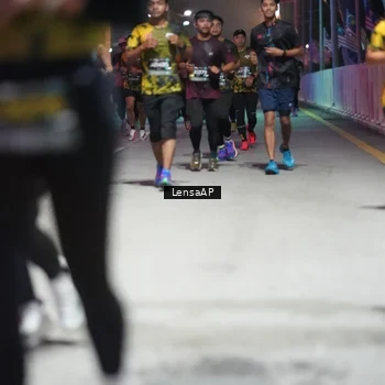 Runner Photo 6182795