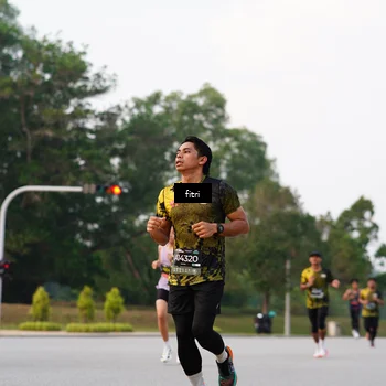 Runner Photo 6182810
