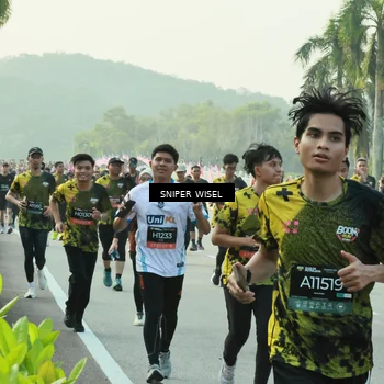 Runner Photo 6182825