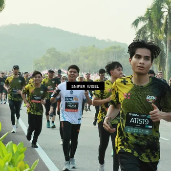 Runner Photo 6182844