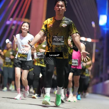 Runner Photo 6182854
