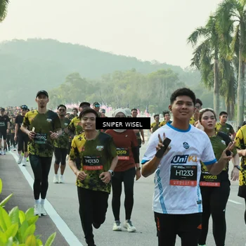 Runner Photo 6182880