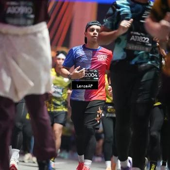 Runner Photo 6182891