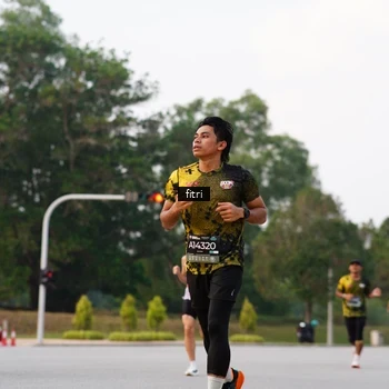 Runner Photo 6182908