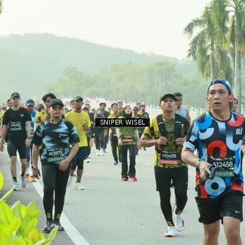 Runner Photo 6182915