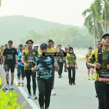 Runner Photo 6182931
