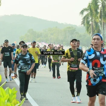 Runner Photo 6182933