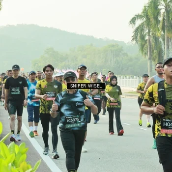 Runner Photo 6182944