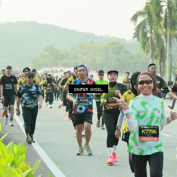 Runner Photo 6182950