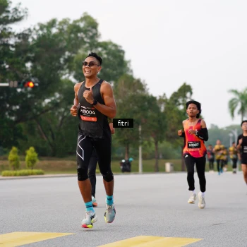 Runner Photo 6182954