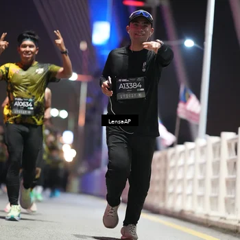 Runner Photo 6182973