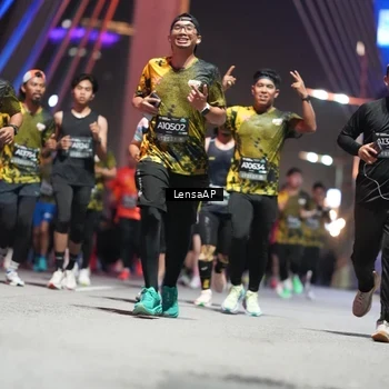 Runner Photo 6182983