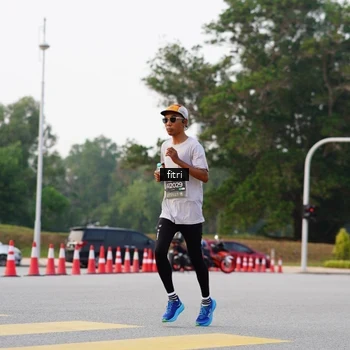 Runner Photo 6182994