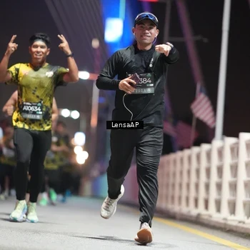 Runner Photo 6182996