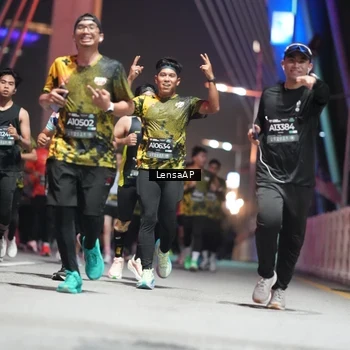 Runner Photo 6183045
