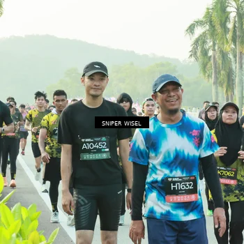Runner Photo 6183084