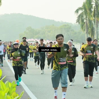 Runner Photo 6183103